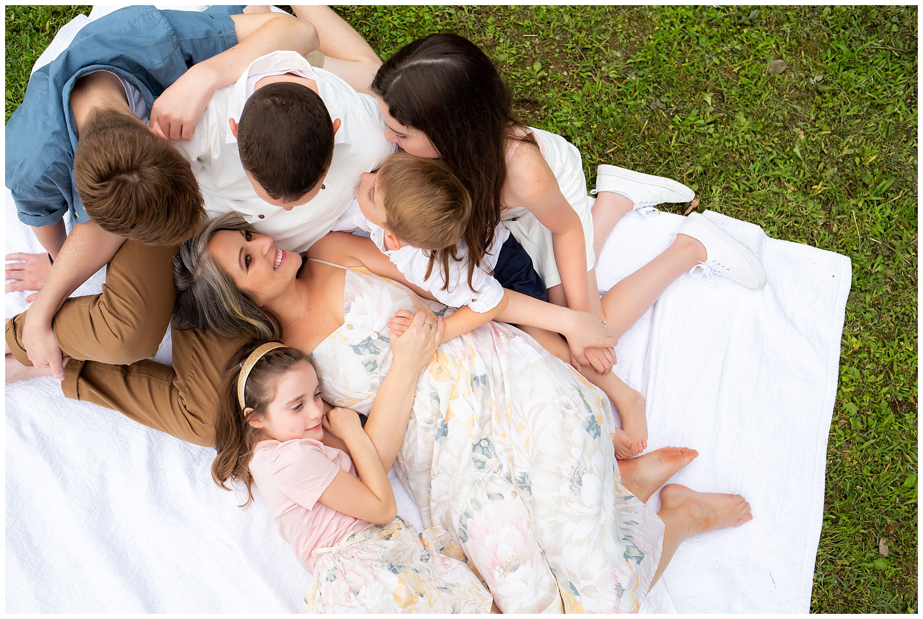 Yokota Air Base Family Photographer, Yokota Air Force Base Family Photographer, Best Family Photographer Yokota Air Base, Top Photographer Yokota Air Base, Tokyo Family Photographer, Family Photographer Yokota Air Base, Fussa Family Photographer, Milwaukee Family Photographer, Best Family Photographer Milwaukee, Milwaukee Wisconsin Family Photographer