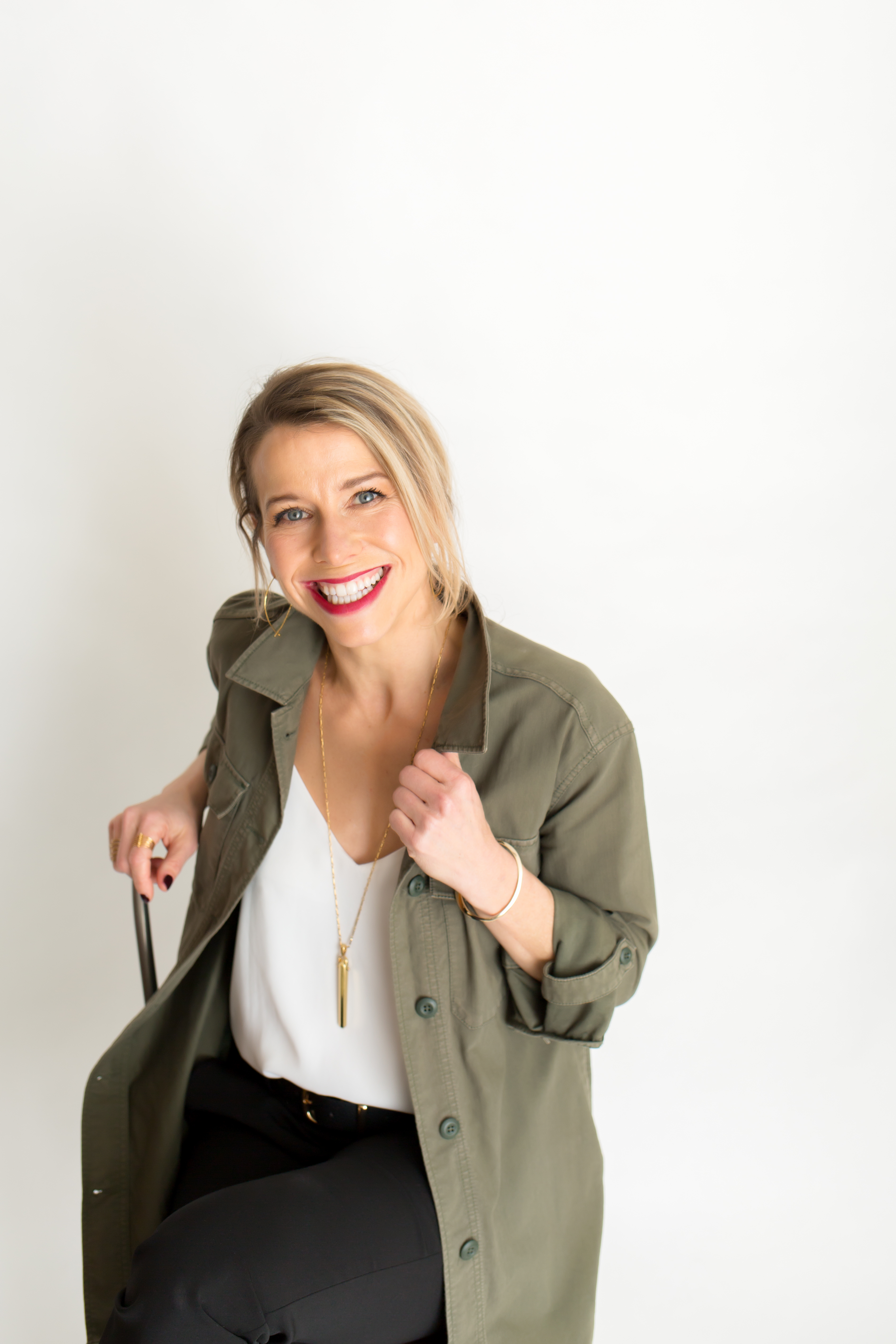 yokota air base small business, yokota small business, yokota small business photographer, yokota headshot photographer, yokota air base headshot photographer, Milwaukee headshot photographer, Milwaukee Wisconsin headshot photographer