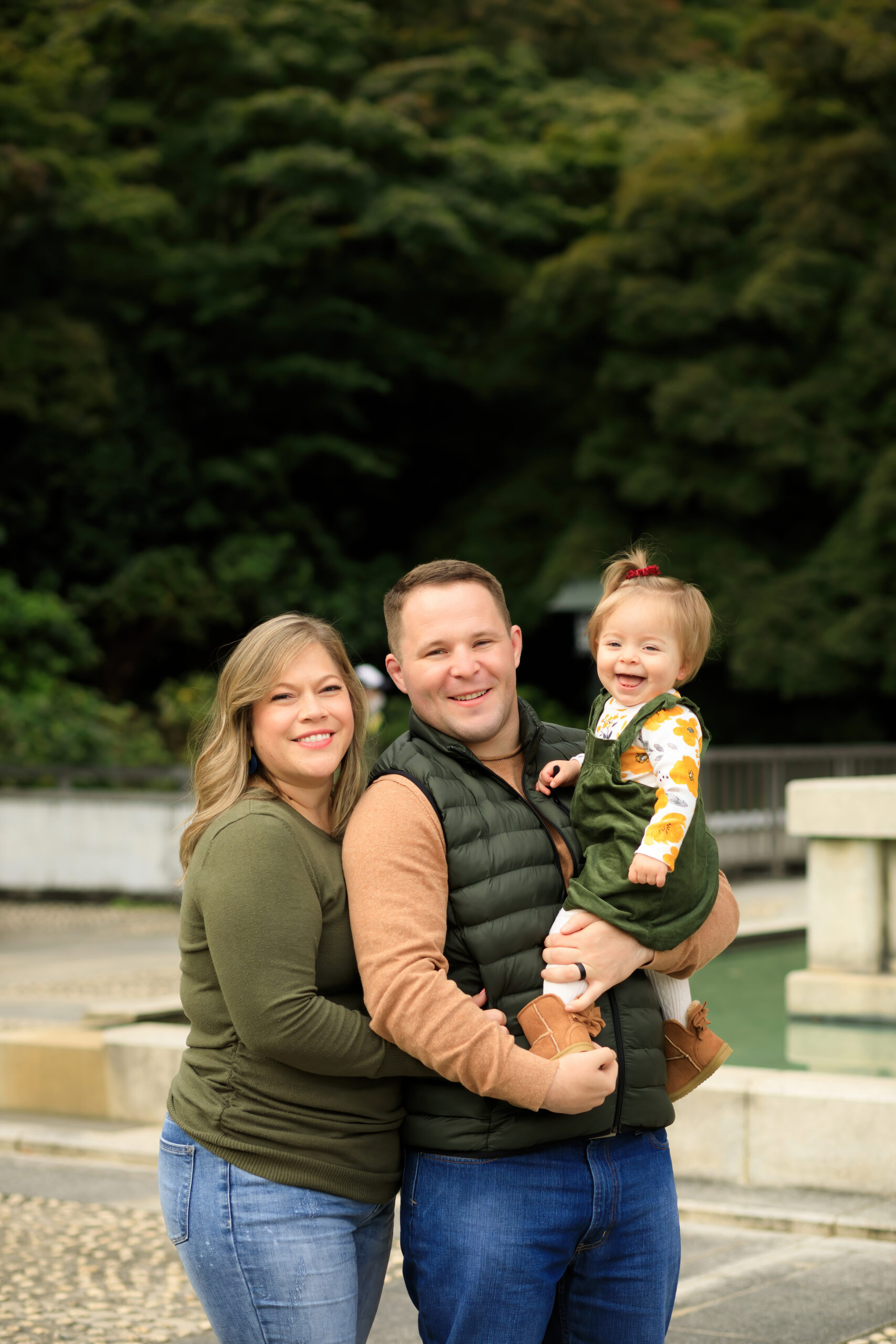 Professional Family Photographer Serving Milwaukee, WI